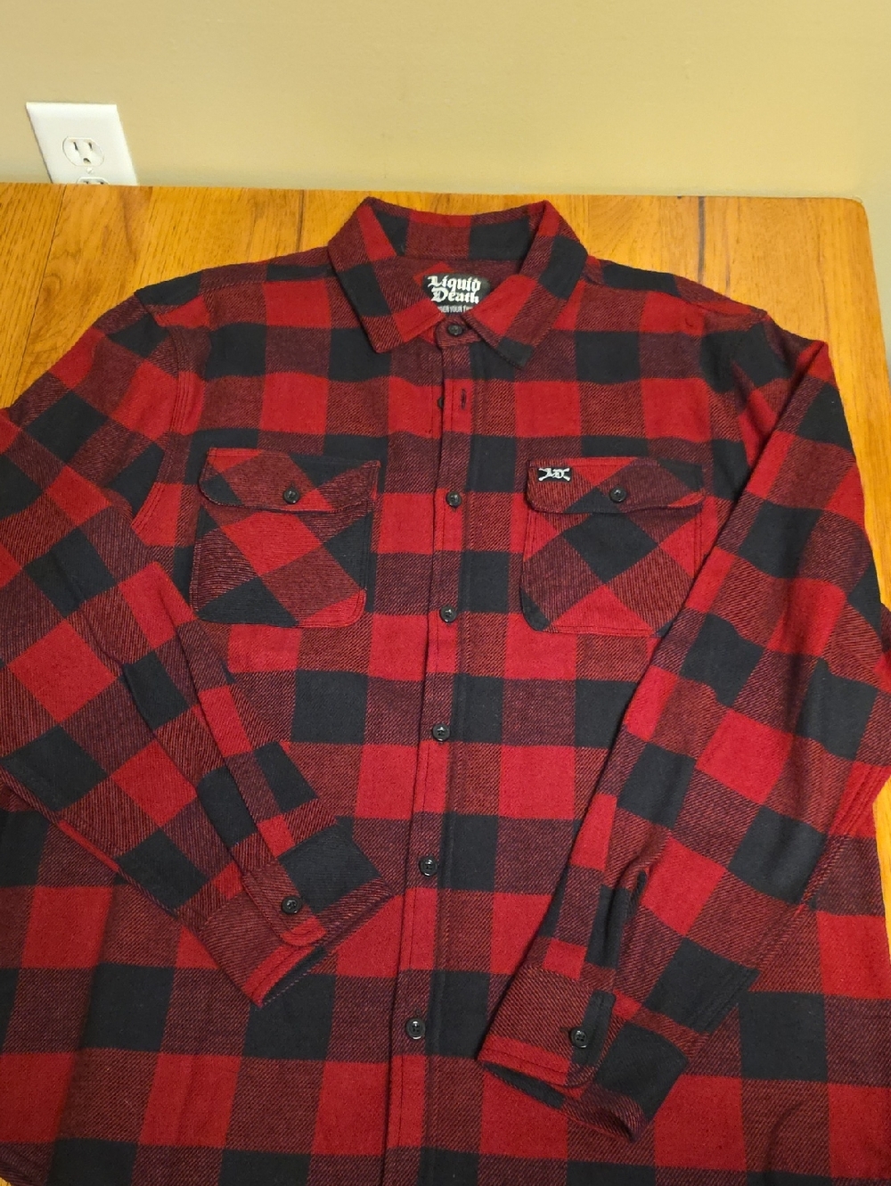 Red & Black Plaid Flannel Shirt - Men's Button-Up Liquid Death Flannel